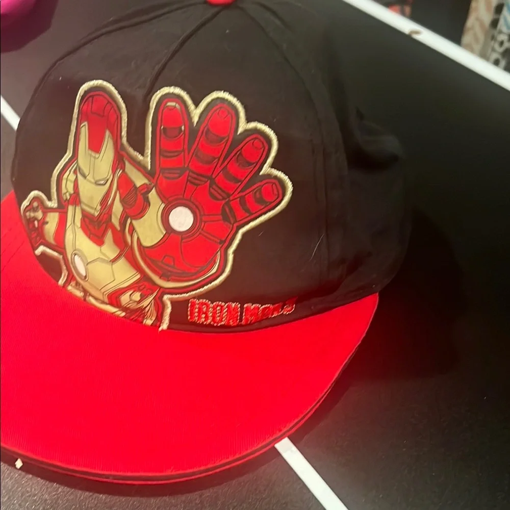 Marvel Kids Iron Man Hat - Black and Red - Picture 2 of 6